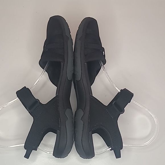 Teva 85 WOMEN'S TIRRA Close Toed Sandal Black Size 7M - Picture 6 of 12